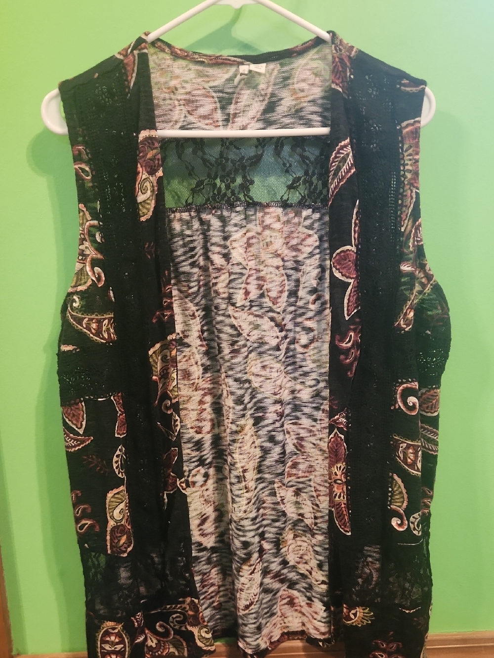 Floral Lace Detail Vest